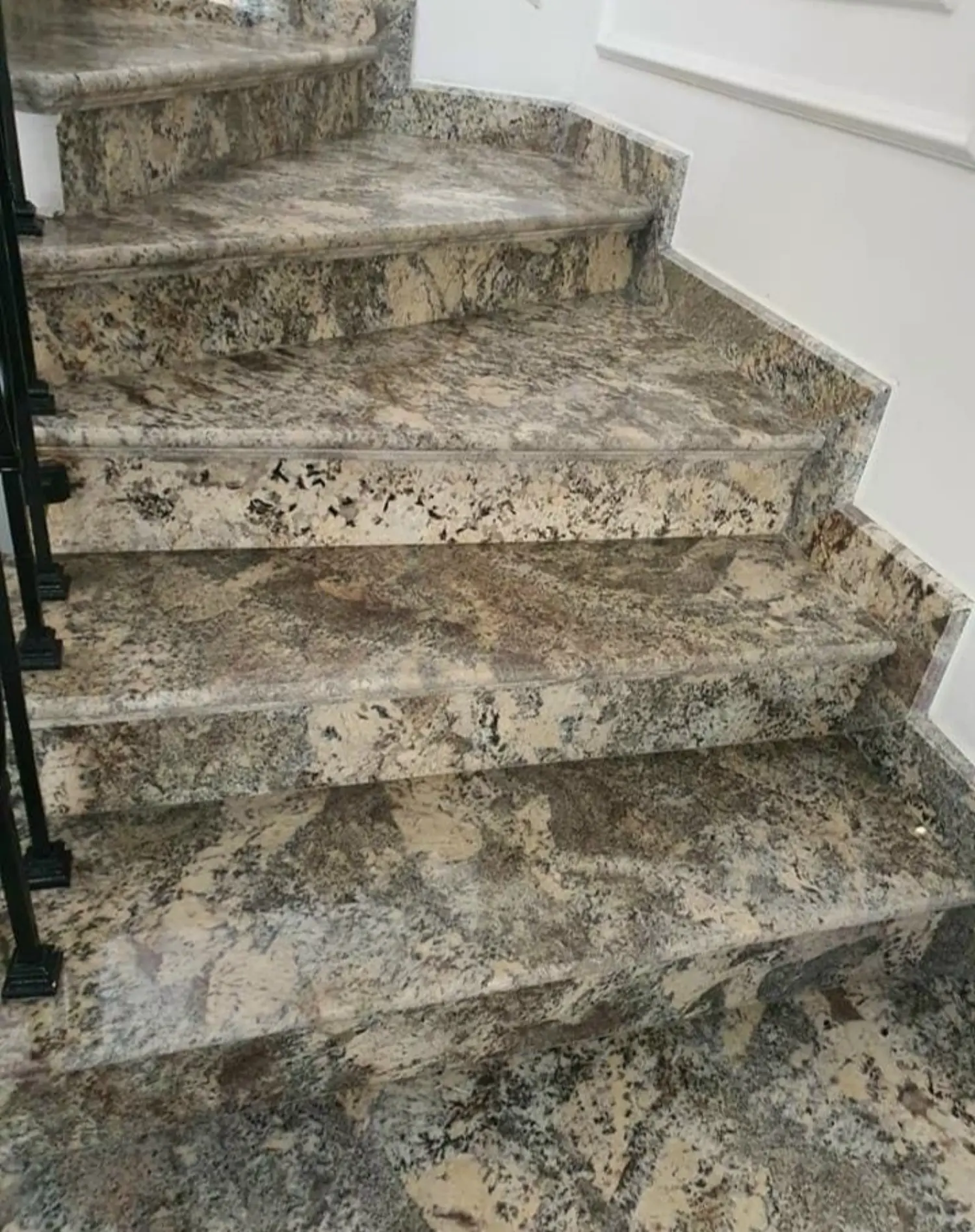 Cầu thang Granite II